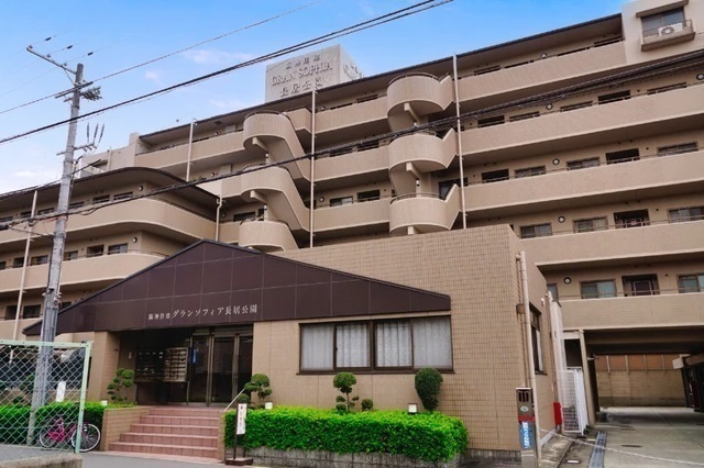 外観: