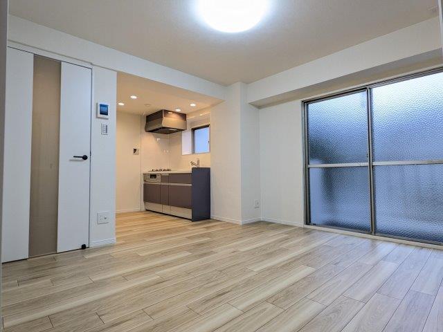 リビング:★水回り全て交換新設♪フルリフォーム済 ★我孫子町駅3分 ★設備アフターサービス保証付きで安心♪