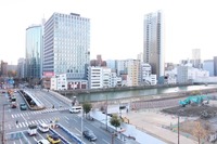 バルコニー: