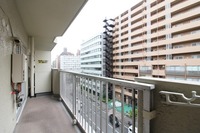 バルコニー: