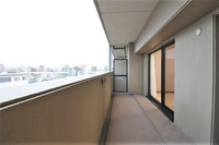 バルコニー: