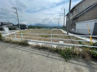 その他:◆現地【看板設置】
◆看板右下部分に『販売チラシ（全区画価格表示入り）』ご自由にお持ちください。